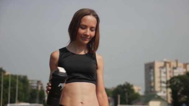 Female Athlete Jogging Track Stadium Female Athlete Doing Physical Exercises — Stock Video