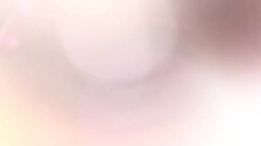 Işık optik patlamalar yayarak doğal ışığı dağıtır. Zarif ışık örtüleri.