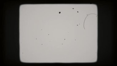 Toz çizikleri. Dirt Vintage 8mm Film Çerçevesi. Video Efekti.