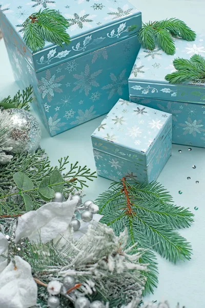 Cajas Navidad Año Nuevo Con Regalos Decoraciones Año Nuevo — Foto de Stock