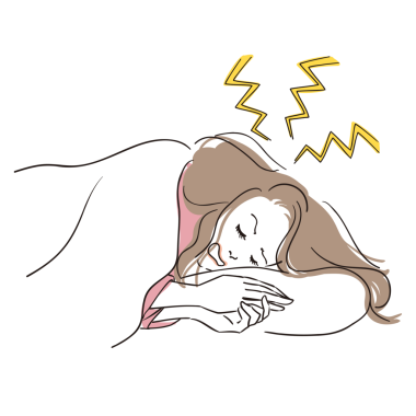 Uzun saçlı, koca memeli bir kadın.