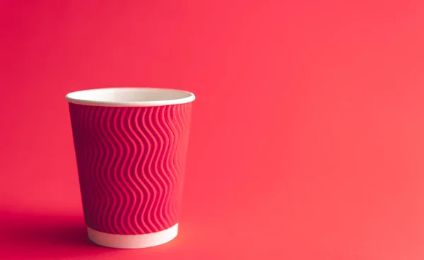 Disposable Paper Cup Trendy Color Viva Magenta Copy Space — ストック写真