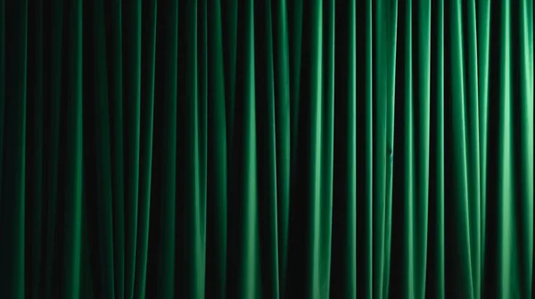 具有缎子天鹅绒光效果的闭合绿色窗帘作为背景 — 图库照片