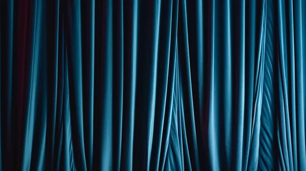 Geschlossene Blaue Vorhänge Mit Satin Samt Lichteffekt Für Hintergrund — Stockfoto