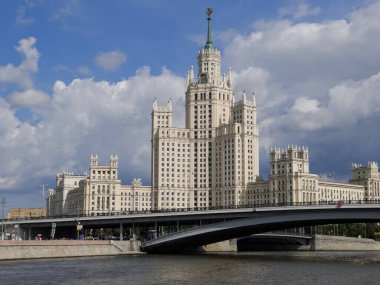 Kotelnicheskaya Embankment Binasının Panoramik Görünümü                               