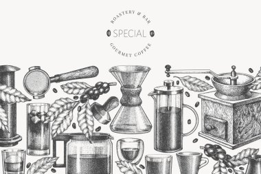 Alternatif Kahve Yapıcıları İllüstrasyonu. Vector Hand Özel Kahve Malzemeleri Bayrağı. Vintage Style Coffee Bar Tasarımı 