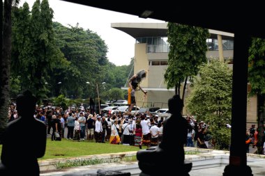Jakarta, Endonezya. 10 Mart 2024. 1946 Nyepi Günü 'nde TMII turizm merkezi Jakarta' nın ana caddesinde 
