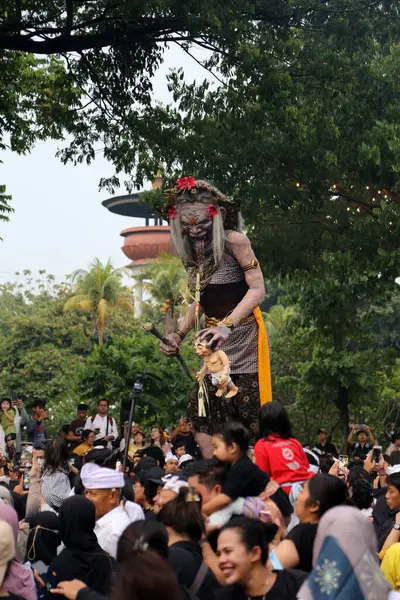 stock image Jakarta, Indonesia. March 10, 2024. Photo of the Ogoh-ogoh parade welcoming Nyepi Day 1946 with the theme 