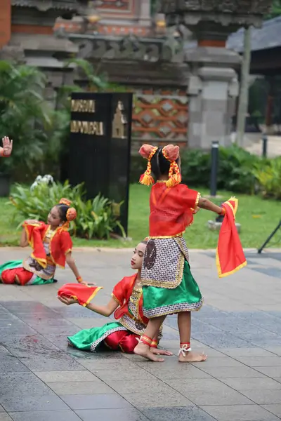 stock image Jakarta, Indonesia. May 25 2024. A traditional dance called 