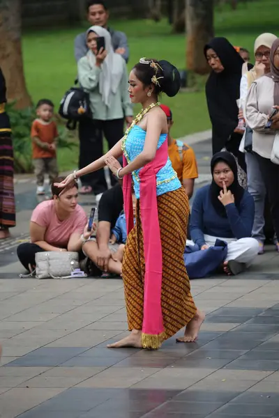 stock image Jakarta, Indonesia. May 25 2024. A traditional dance called 