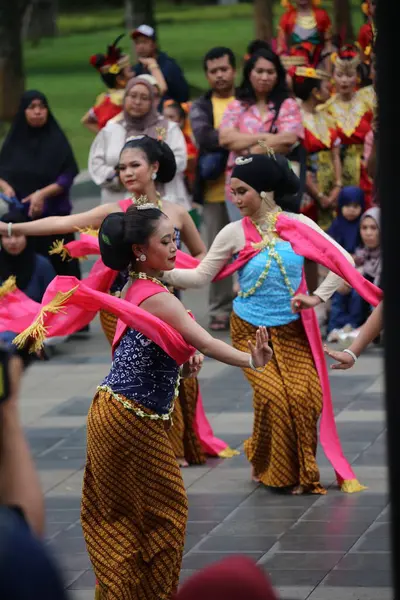 Stock image Jakarta, Indonesia. May 25 2024. A traditional dance called Pangpung Dance