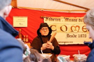 Teruel, Aragn, Espaa, 22 Şubat 2025 Boda Ortaçağ Isabel y Diego