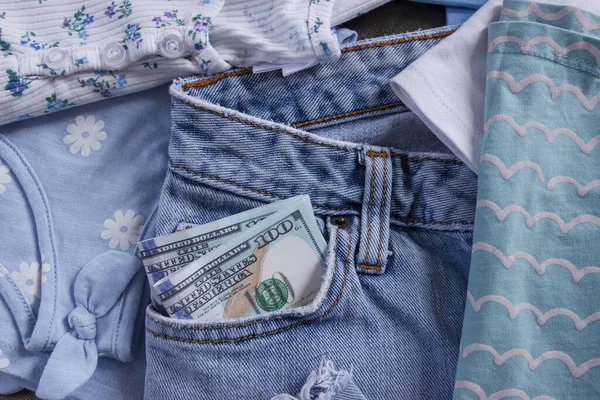 Blue Jeans Mit Amerikanischen Dollars Der Tasche Draufsicht Konzept Des — Stockfoto
