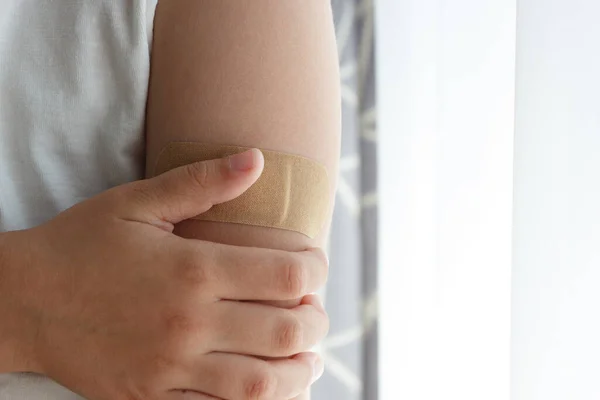 Arm Plaster Skin Concept Vaccination Immunization Soft Focus Background — Stock Photo, Image