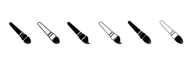 Beyaz arka planda izole edilmiş farklı beyzbol sopaları.