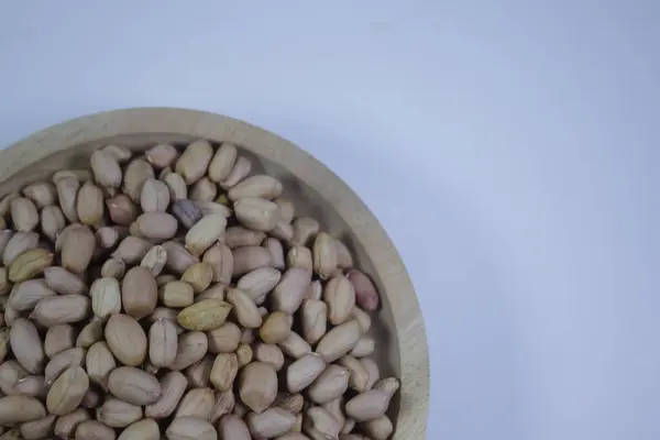 Fıstık yemek kalp sağlığını koruyabilir.