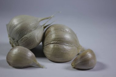 Allium sativum bağışıklık sistemi için faydalıdır.