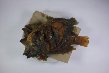 Tilapia kızartması Tilapia 'dan yapılan işlenmiş gıdalardan biridir.