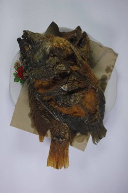 Tilapia kızartması Tilapia 'dan yapılan işlenmiş gıdalardan biridir.