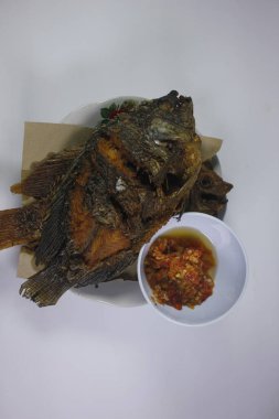Tilapia kızartması Tilapia 'dan yapılan işlenmiş gıdalardan biridir.