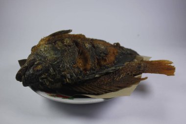 Tilapia kızartması Tilapia 'dan yapılan işlenmiş gıdalardan biridir.