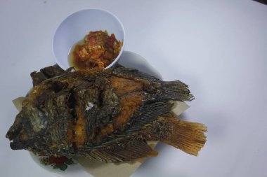 Tilapia kızartması Tilapia 'dan yapılan işlenmiş gıdalardan biridir.