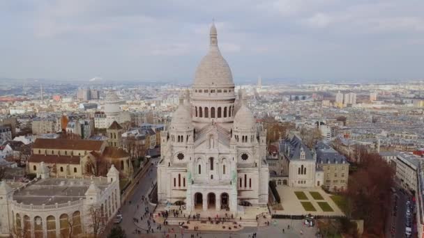 Αεροφωτογραφία Της Βασιλικής Της Ιερής Καρδιάς Του Παρισιού Και Της — Αρχείο Βίντεο