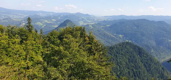 Yazın güzel sonu dağlarda