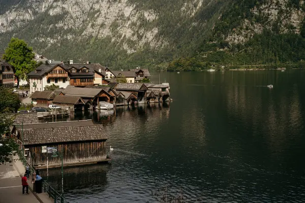 İstatistik, Alpler ve Göl İstatisi, Avusturalya