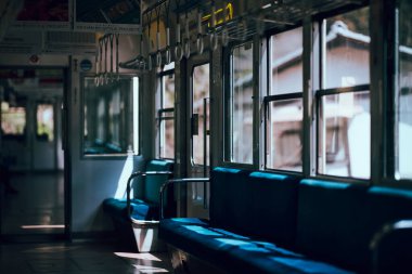 Kyoto Japonya 'da tren var.