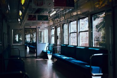 Kyoto Japonya 'da tren var.