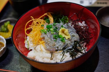 Japonya 'da beyaz yem kasesi