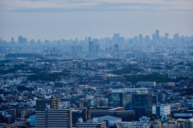 Sabahın erken saatlerinde Tokyo manzarası