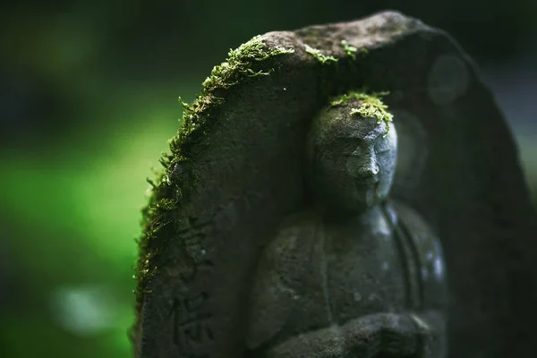 Japonya Eski Taş Heykel — Stok fotoğraf