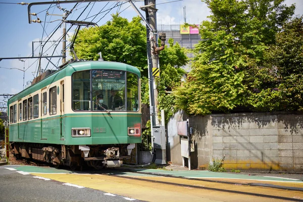 Pociąg Enoden Kamakura Japonia — Zdjęcie stockowe