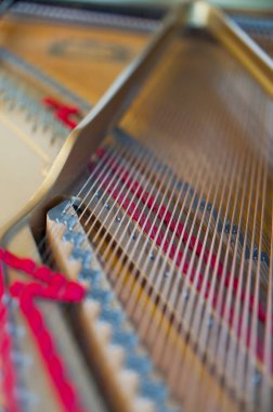 piyano dizeleri yakın çekim 