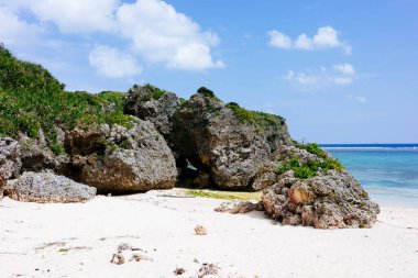 Okinawa 'daki uku plajı.