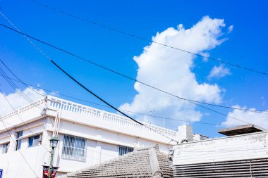 Okinawa 'da bir kasaba.