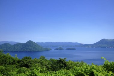 Yazın Hokkaido Gölü