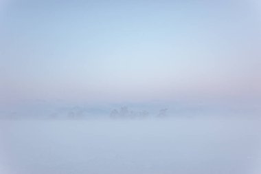 Sabahın erken saatlerinde soğuk sis