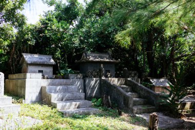 Utaki Okinawa 'nın kutsal binası Japonya