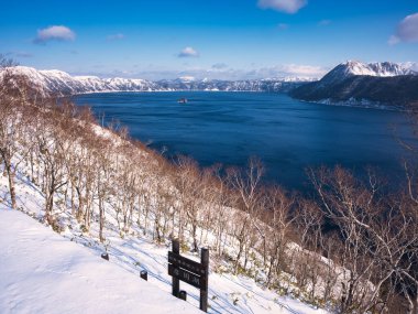 lake masyu in winter hokkadio clipart