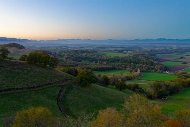 Tokachi Ovası, Shin-Arashiyama Gözlemevinden görüldüğü gibi.