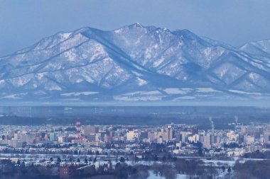 hidaka dağ sırası ve obihiro şehri