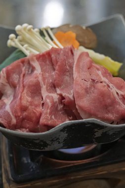 Japonya 'da sığır eti sukiyaki