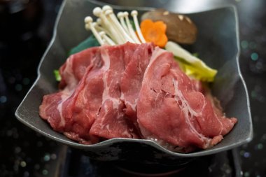 Japonya 'da sığır eti sukiyaki