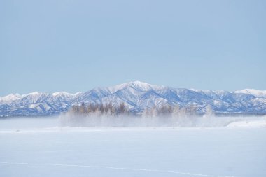 Hokkaido 'da soğuk sis ve dağ sıraları