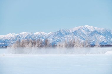 Hokkaido 'da soğuk sis ve dağ sıraları