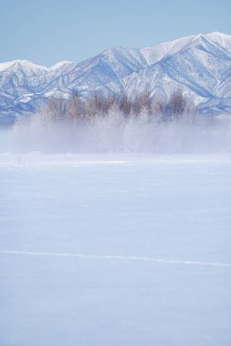Hokkaido 'da soğuk sis ve dağ sıraları