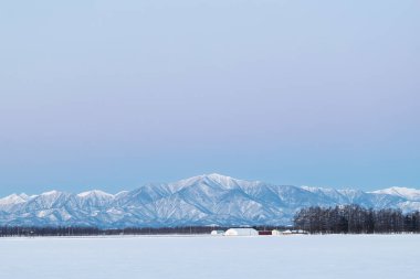 Hokkaido 'da soğuk sis ve dağ sıraları